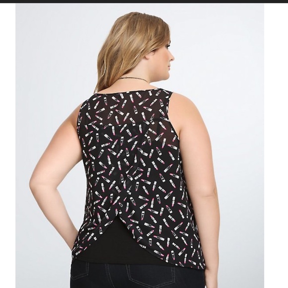 Torrid Lipstick Print Sleeveless top sz 0 - Picture 2 of 7